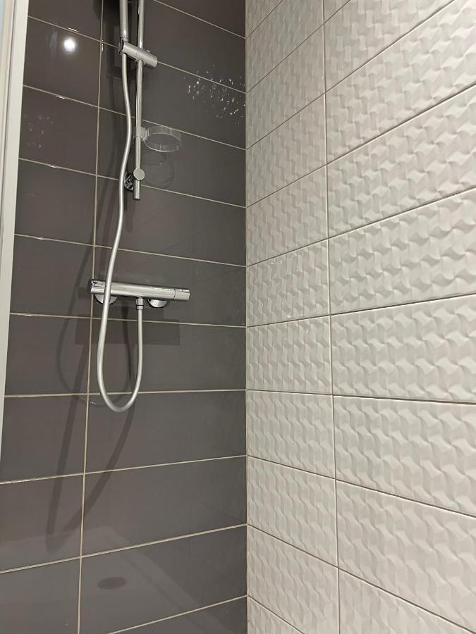 Superbes Studios De Charme, Lumineux Et Climatises En Plein Centre Бордо Экстерьер фото